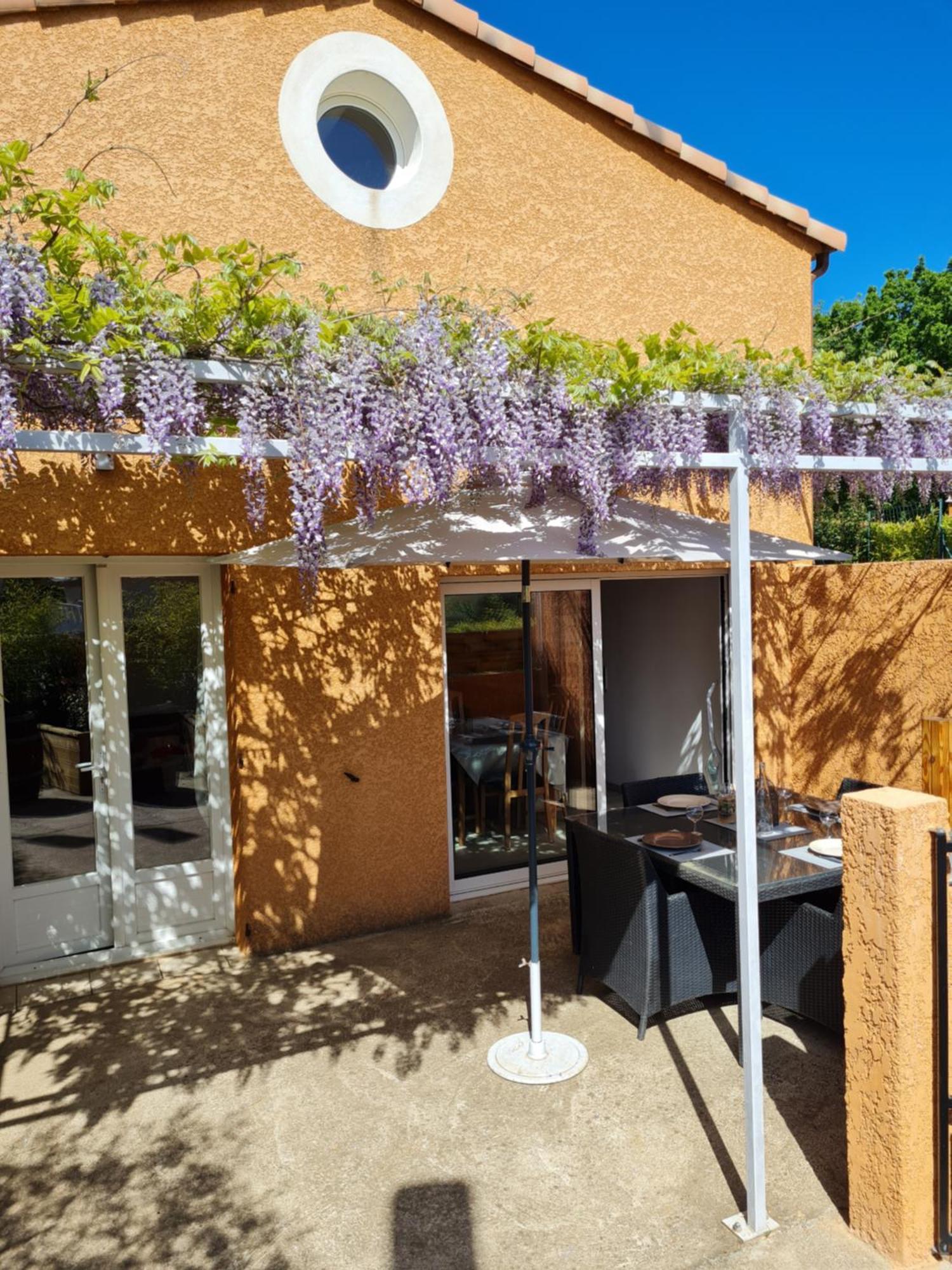 Maison Classee 2 Etoiles Proche Du Lac Du Salagou Clermont-lʼHérault Exterior foto
